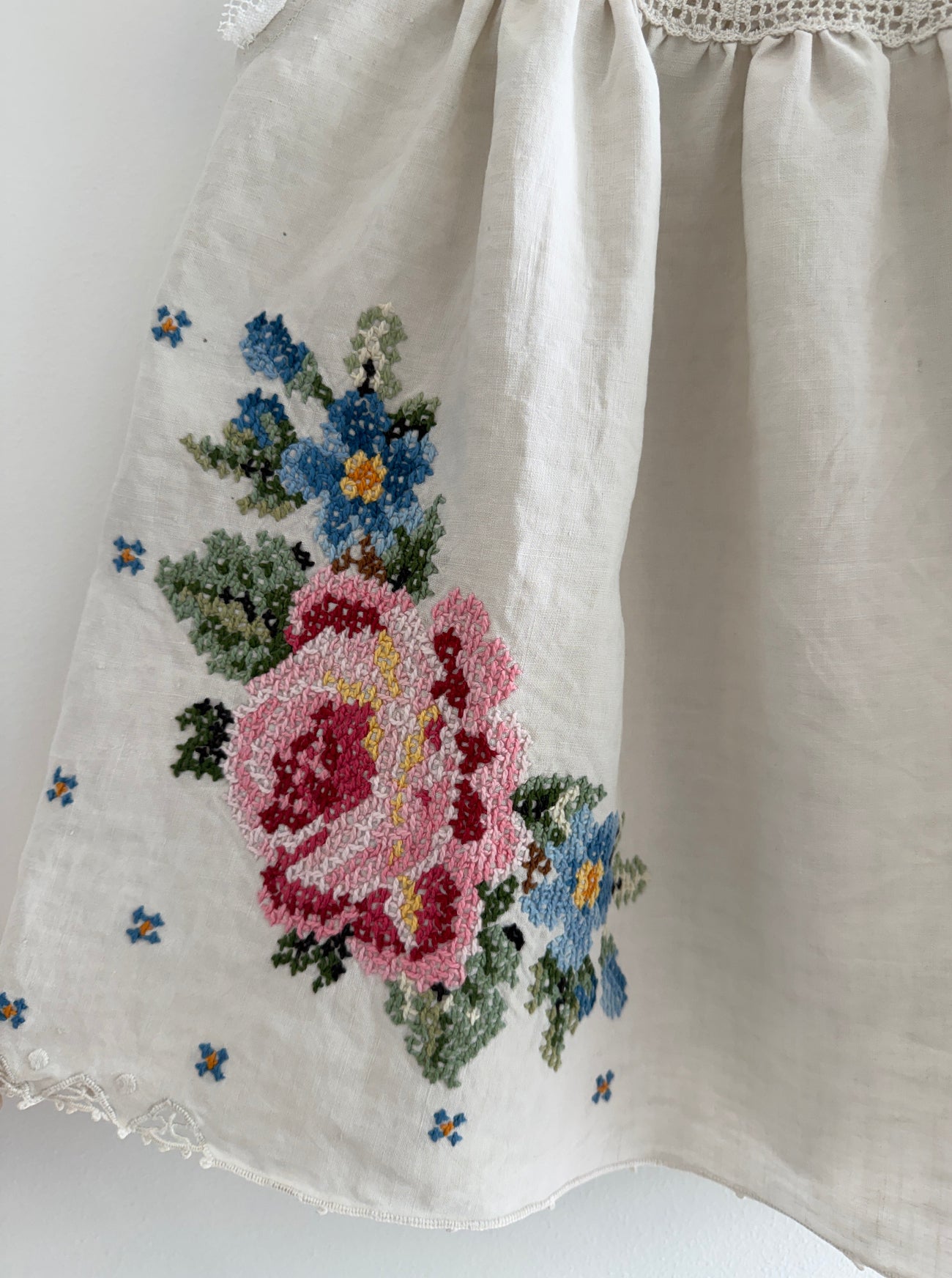 Embroidered top detail