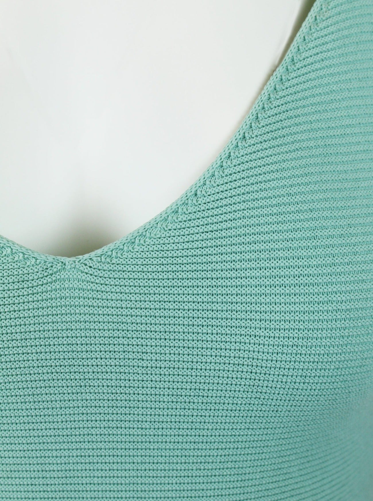 Waikiki one piece stitch detail 3D knitted