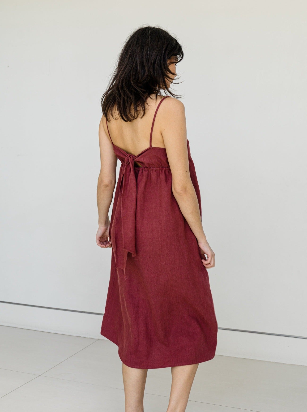 morgan claret linen dress back detail