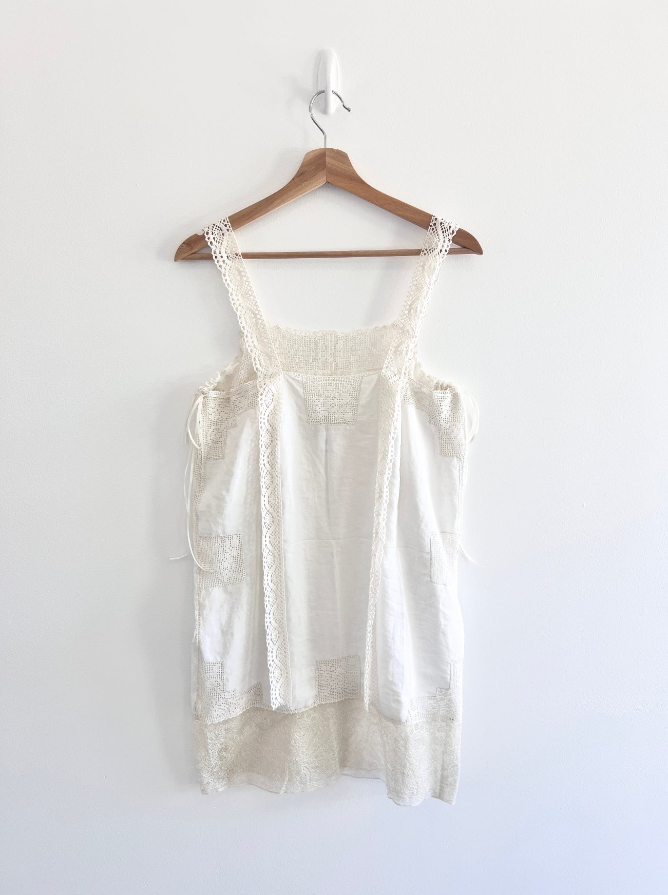 ophelia antique lace dress back view