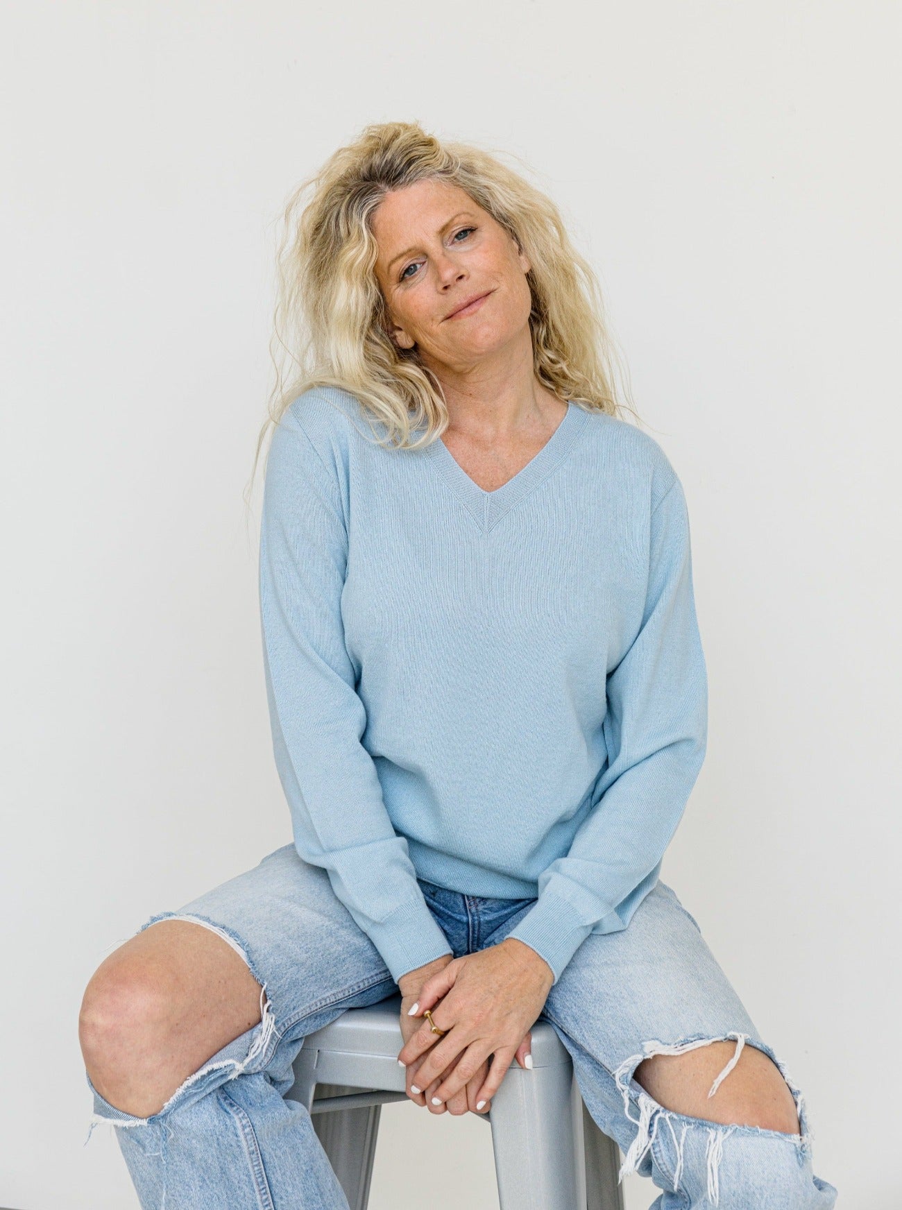 unisex cloud vneck ventura sweater